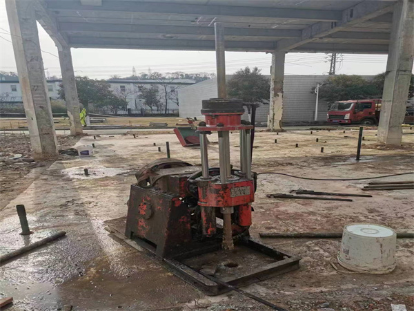 王下乡袖阀管小导管注浆加固施工工艺